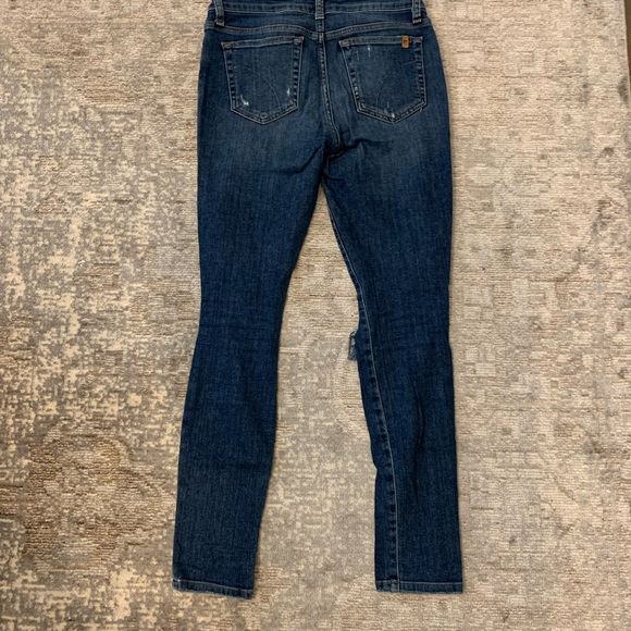 Joe’s Ripped Jeans - Picture 2 of 5